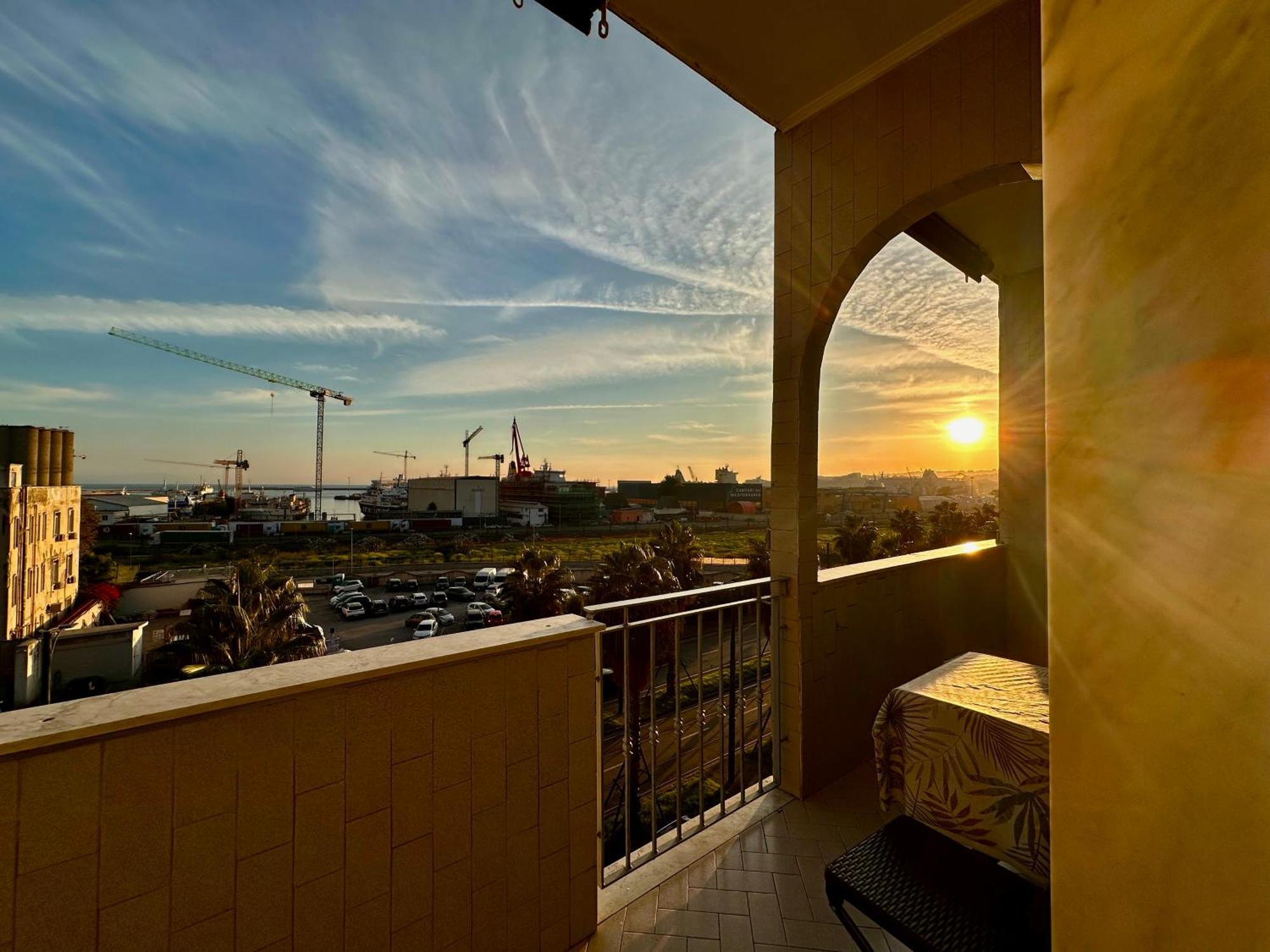 فيلا Casa Vacanze Bergame نابولي المظهر الخارجي الصورة