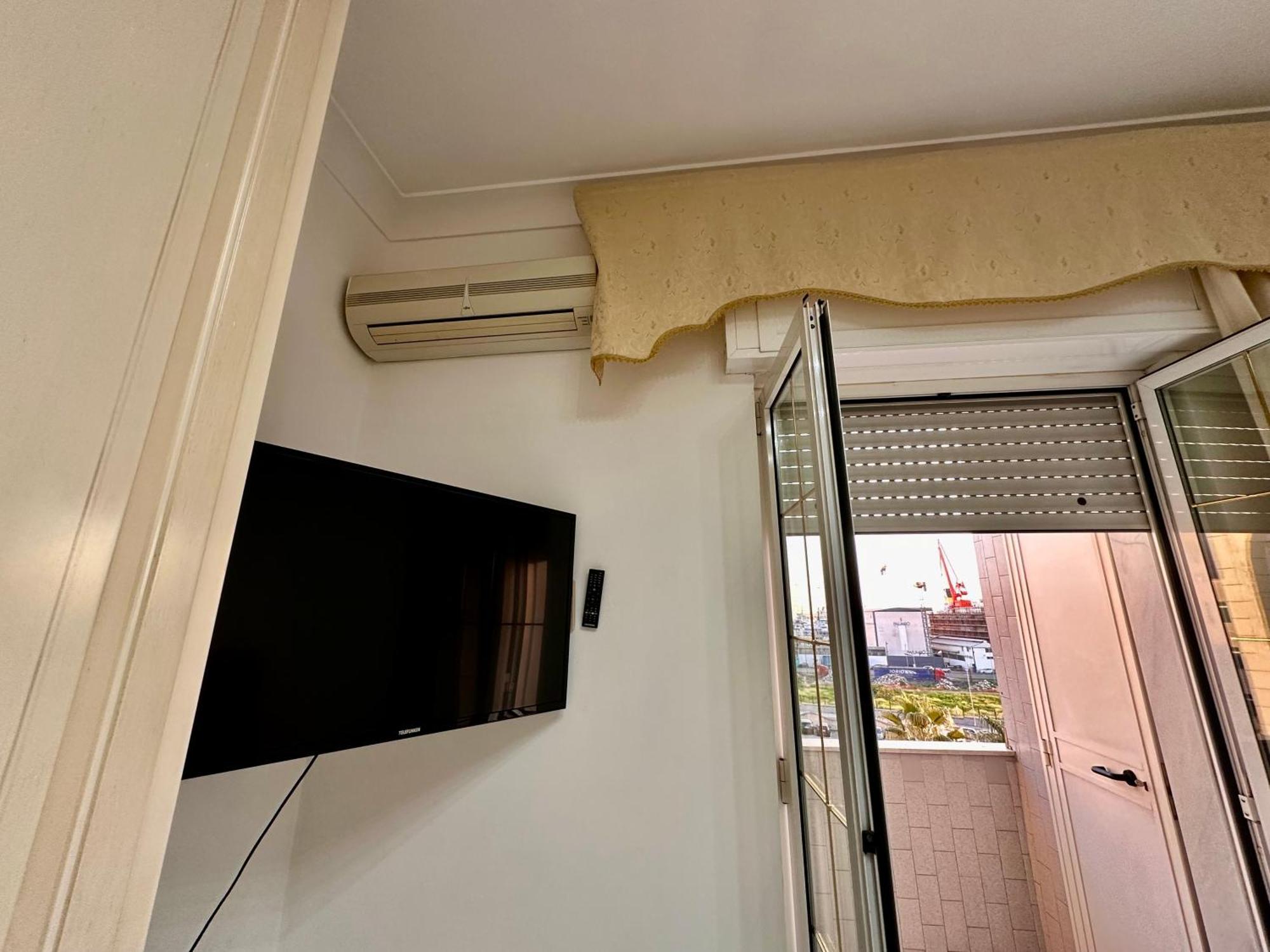 فيلا Casa Vacanze Bergame نابولي المظهر الخارجي الصورة